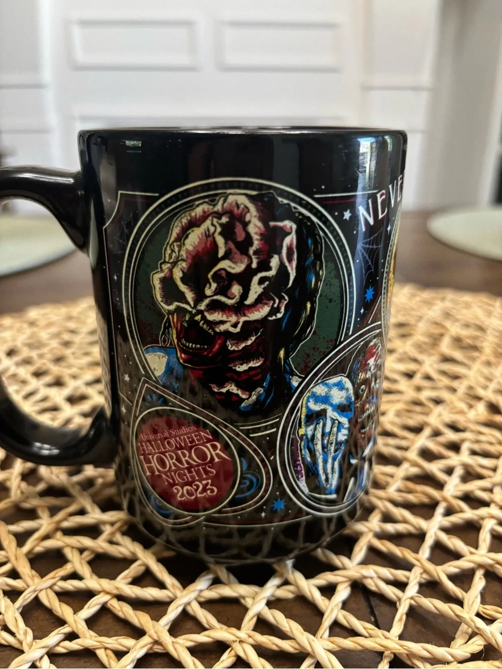 2023 universal studios Halloween horror nights never go alone mug